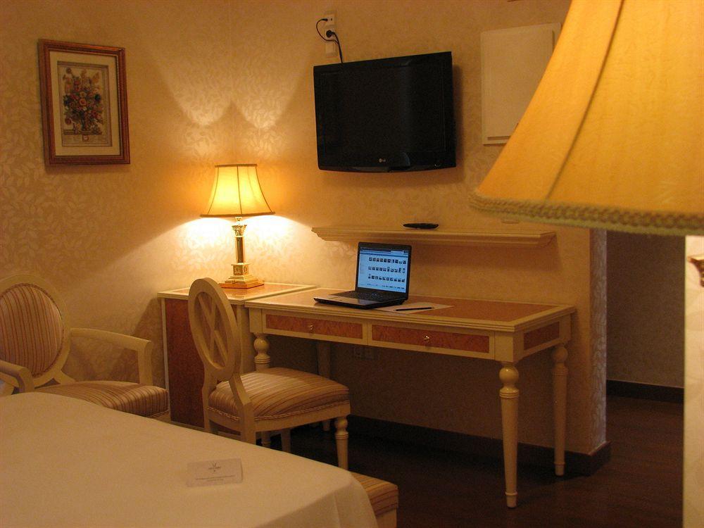 Hotel Santa Isabel Альбасете Екстер'єр фото