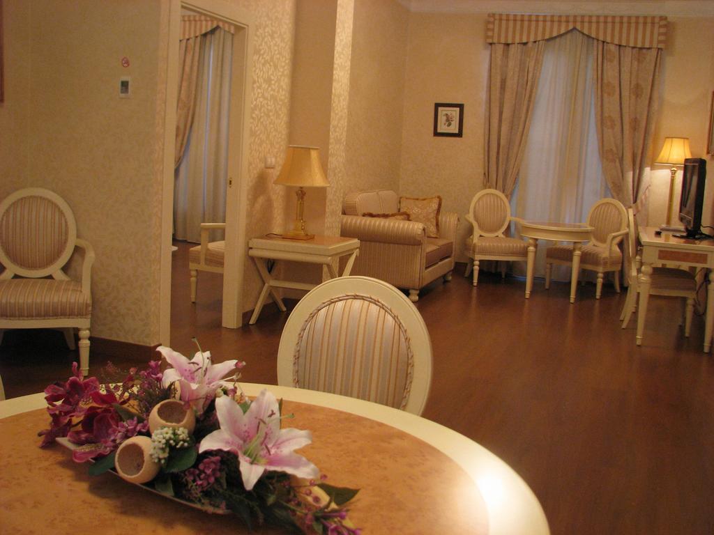 Hotel Santa Isabel Альбасете Екстер'єр фото